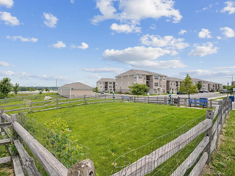 Highland Ridge — Photo 38