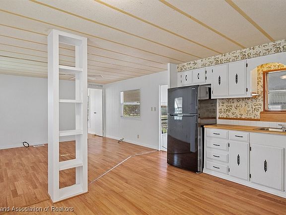 5th image of 3518 Illinois Ave