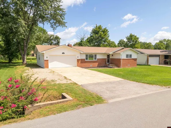 309 Springwood Dr, Mountain Home, AR 72653