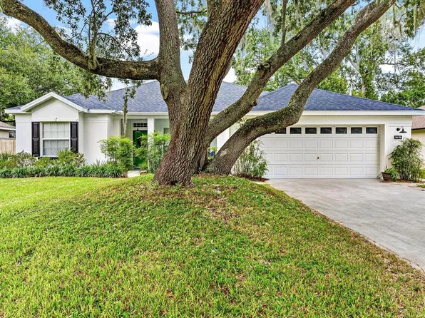 10439 Pleasant View Dr, Leesburg, FL 34788