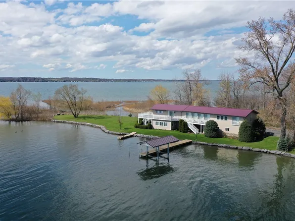 633 Great Gully Cove Rd, Union Springs, NY 13160