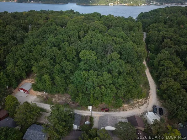 Moss Hollow Ln, Camdenton, MO 65020