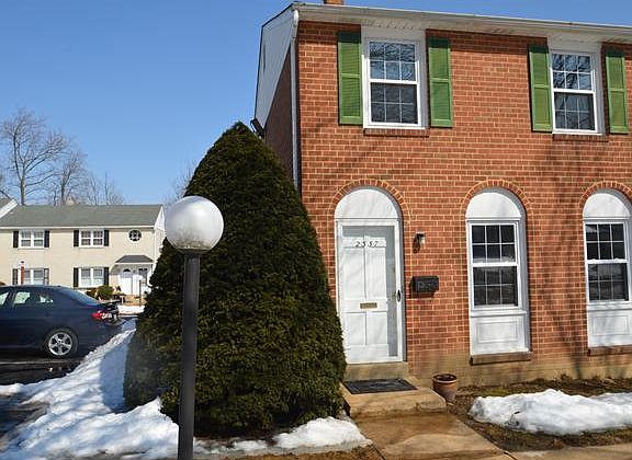 Own deeded parking steps away