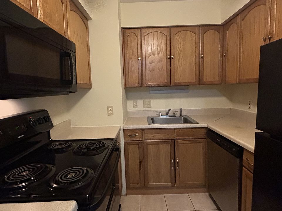 31577 Fraser Dr Apt 2, photo 5