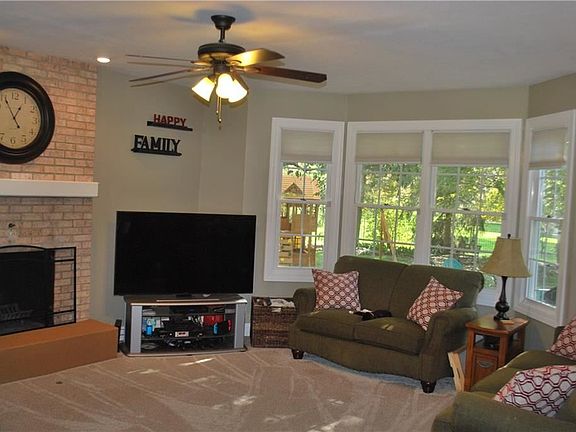 5th image of 778 Silverberry Ln