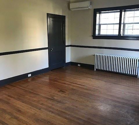2nd image of 3024 Rivermont Ave APT 5