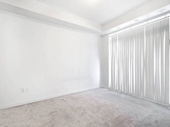 4th image of 50 Sky Harbour Dr #217