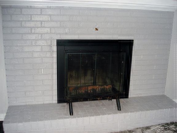 3rd image of 2028 Kollen St