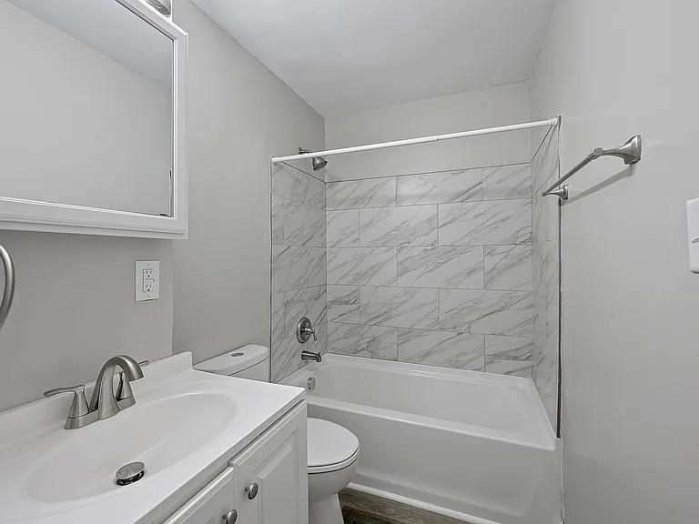 2906 Alms Pl #4 — Photo 13