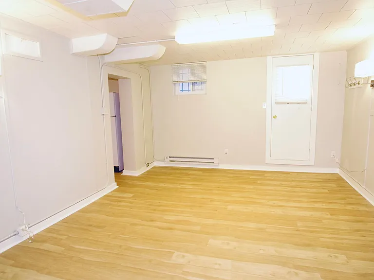 524 N Downing St #B — Photo 3