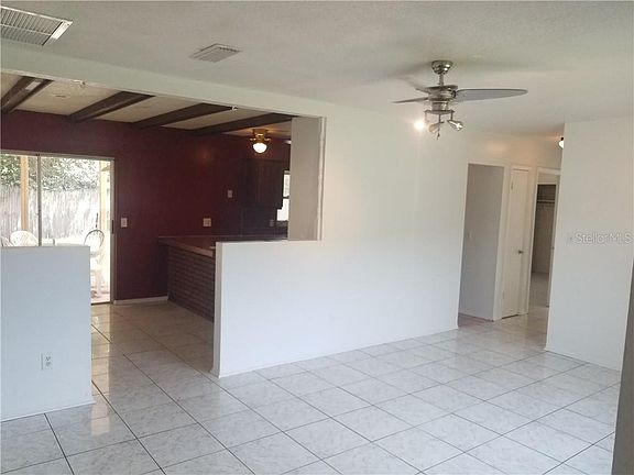 3rd image of 4221 Crossen Dr