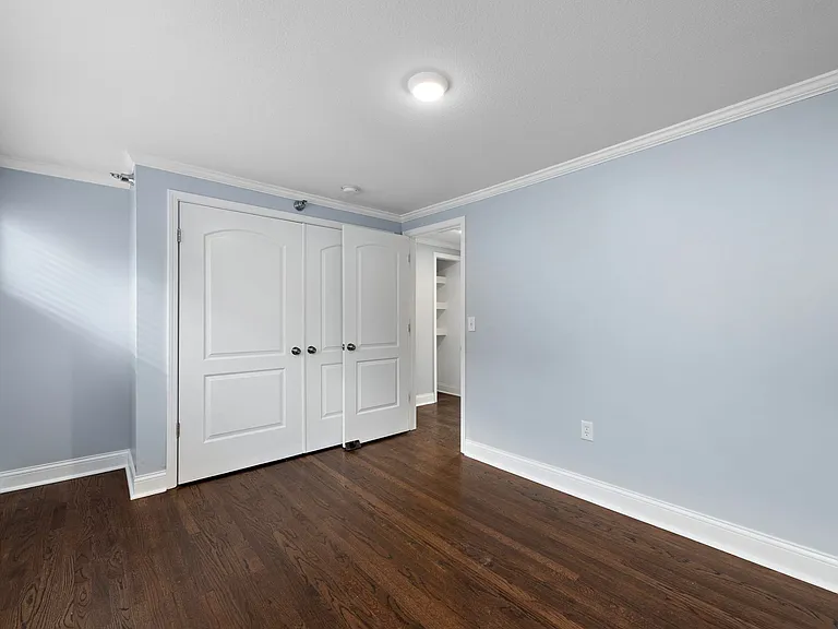 4544 Summit St — Photo 96