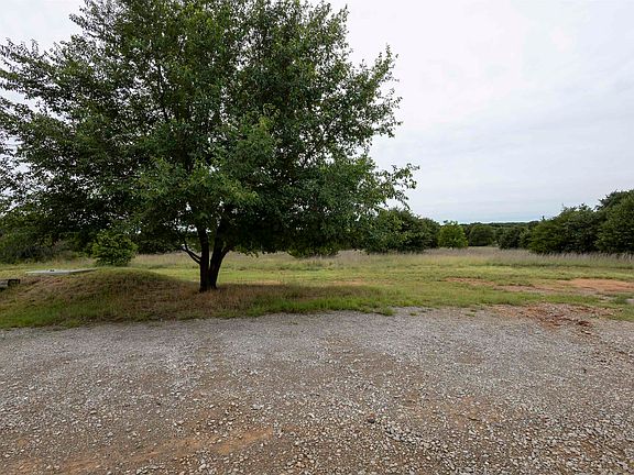 5th image of 295791 E 1780th Rd