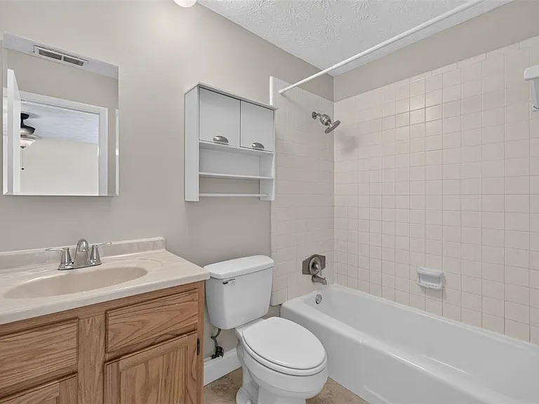 5301 Hansel Ave #A-18 — Photo 49