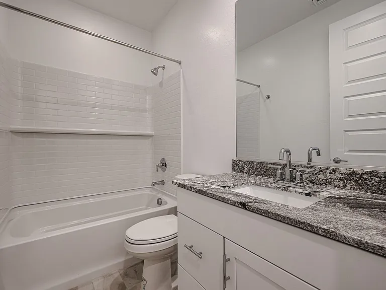 15771 W Superior Ave — Photo 16