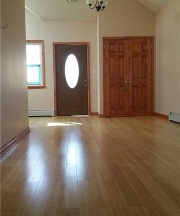 4th image of 334 Beach 46th St