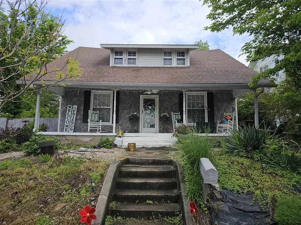 405 S Main St, Dawson Springs, KY 42408