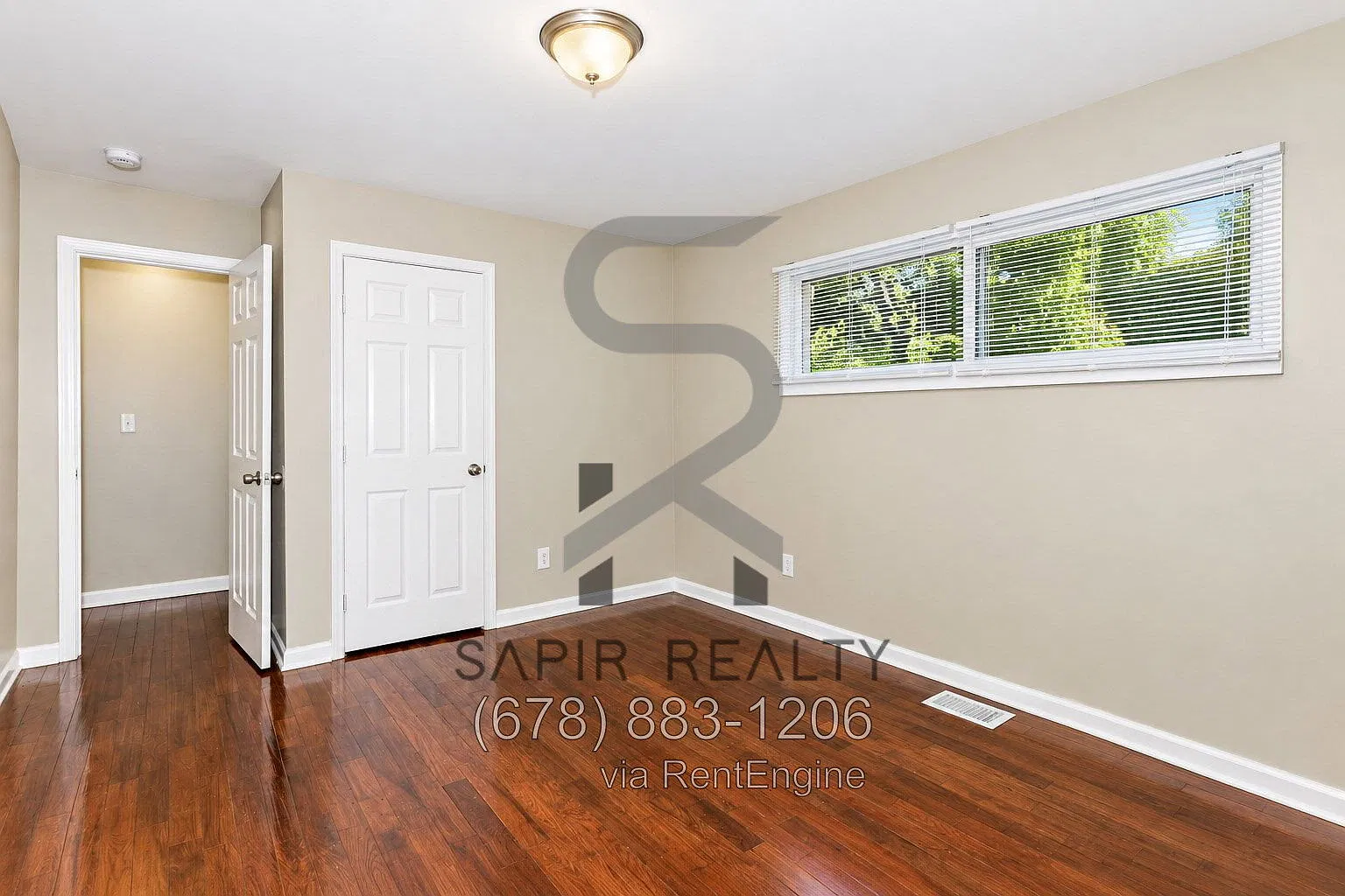 3 bed, 1.0 bath, 1008 sqft, $1,500 — Photo 4