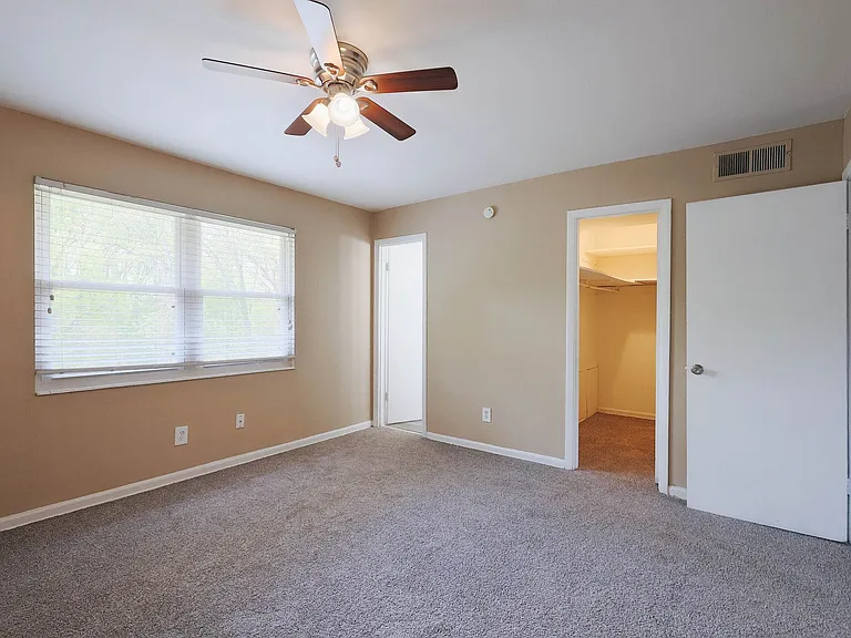 KENCO Briarcliff | Small-Town Feel. Big-City Access. — Photo 46