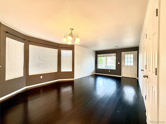 4th image of 2263 Quartz Street