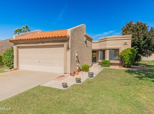 9816 W Kerry Ln, Peoria, AZ 85382