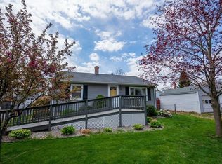 15 May St, Chicopee, MA 01020