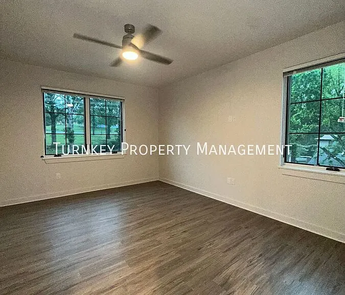 3223 Kavanaugh Blvd #1D — Photo 6