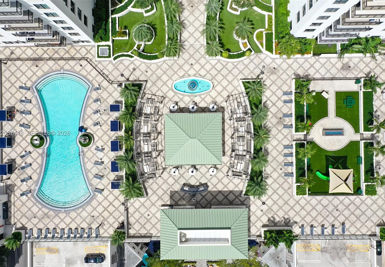 Nine At Mary Brickell — Photo 1