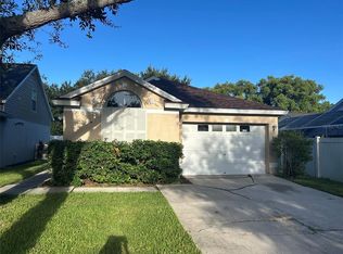5707 Tanagerlake Rd, Lithia, FL 33547