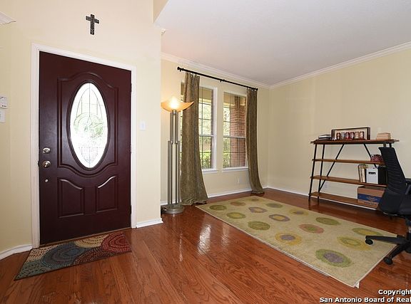 2nd image of 12918 Majestic Cedar