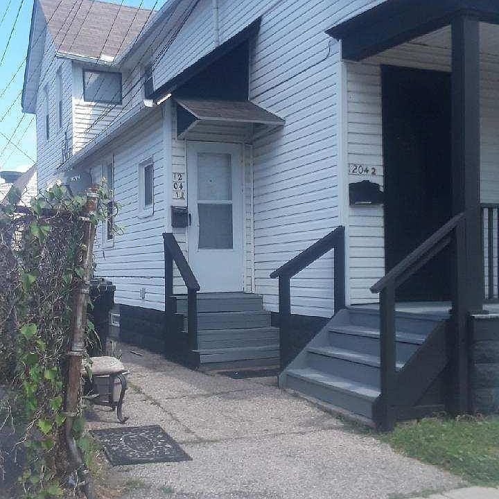 1st image of 1204 Auburn Ave #1