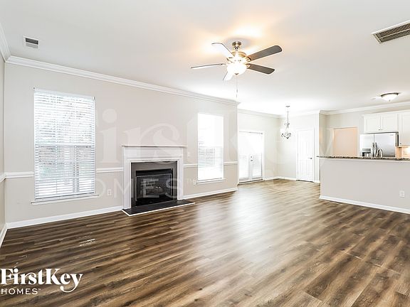 5th image of 127 Meandering Way Ln