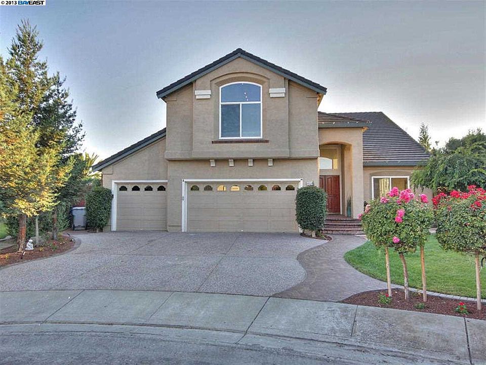 1st image of 44039 Geddy Ct
