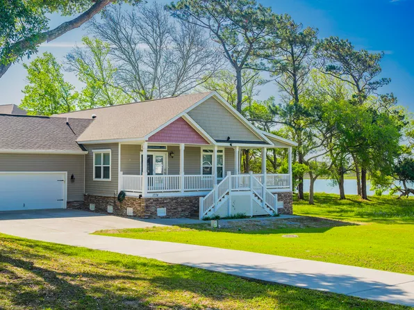 1774 Old Sound Creek Circle SW, Ocean Isle Beach, NC 28469