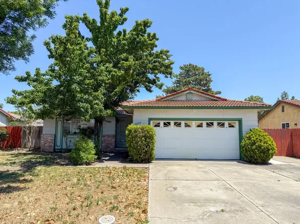 8226 Manhattan Dr, Stockton, CA 95210