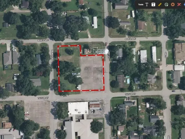 1304 Penick Rd, Waller, TX 77484