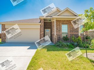 981 Garner Dr, Fate, TX 75087