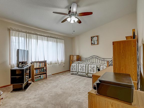 5th image of 10050 W Whitnall Edge Dr Unit D