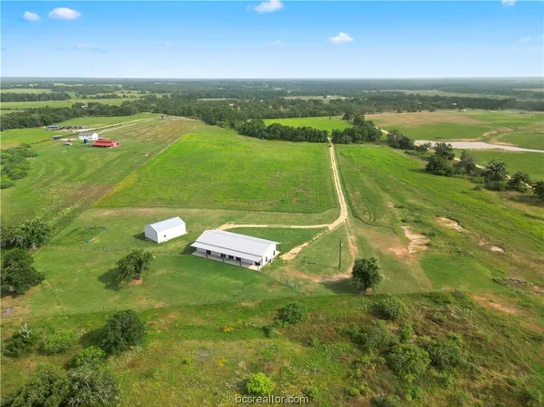 2085 County Road 325, Rockdale, TX 76567