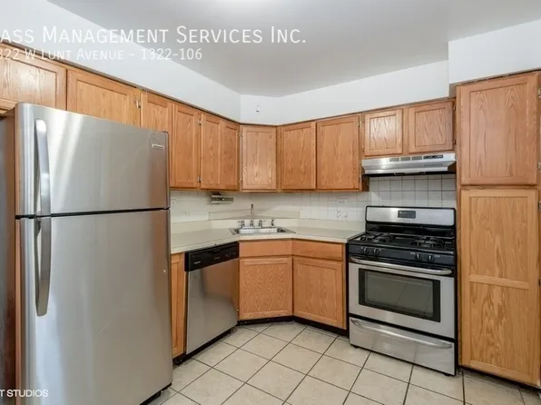 1322 W Lunt Ave, Chicago, IL