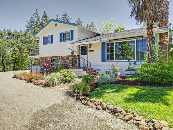 7355 Wagner Creek Rd, Talent, OR 97540