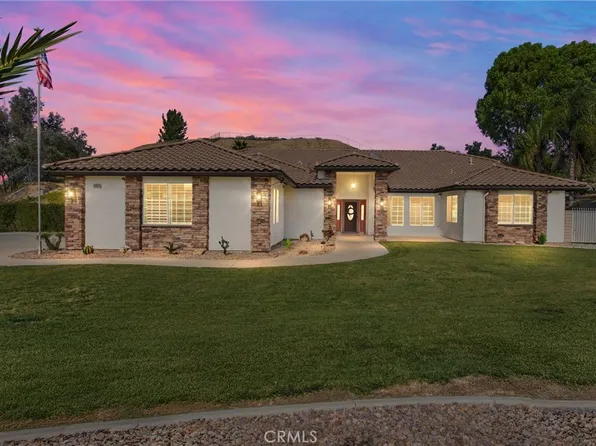 3009 Shadid Dr, Colton, CA 92324