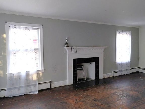 4th image of 506 Fayette St