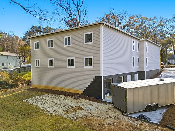 2nd image of 1409 NW Dr NW