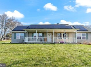 443 Pennocks Bridge Rd, West Grove, PA 19390