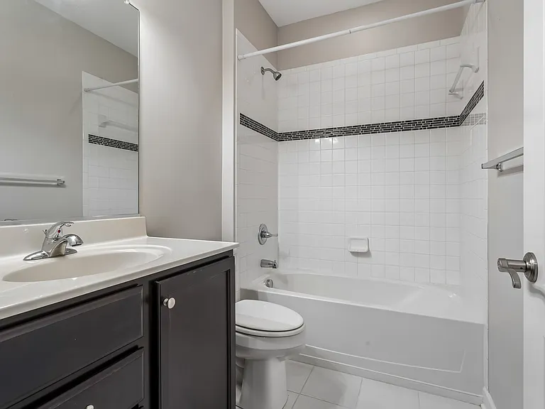 2nd Bathroom