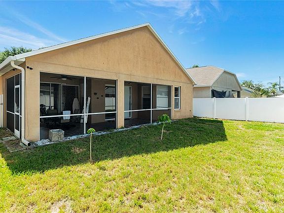 2nd image of 8102 Moccasin Trail Dr
