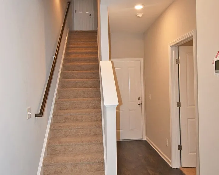 2032 Middle Tennessee Blvd — Photo 2