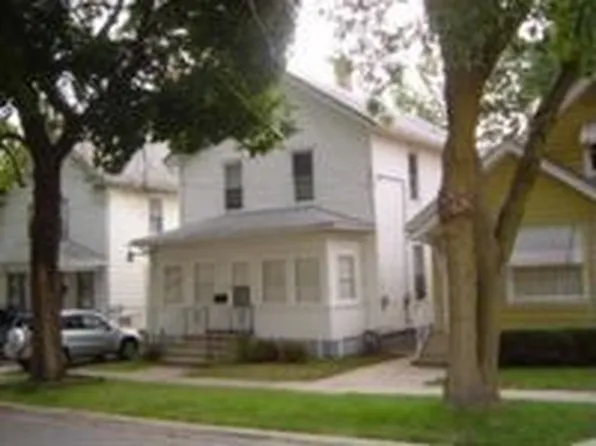 614 N Lincoln Ave, Aurora, IL 60505