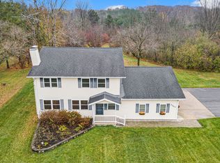 3157 S Belsay Rd, Burton, MI 48519